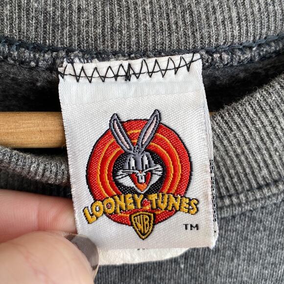 Vintage Looney Tunes Tasmanian Sweatshirt XL - Picture 3 of 9